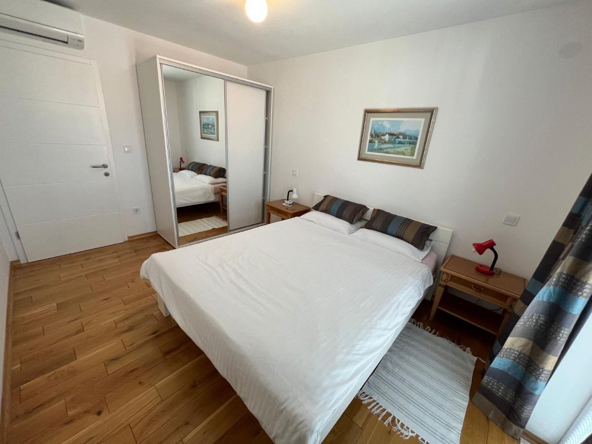 Apartman Sven Malinska Eksteriør bilde